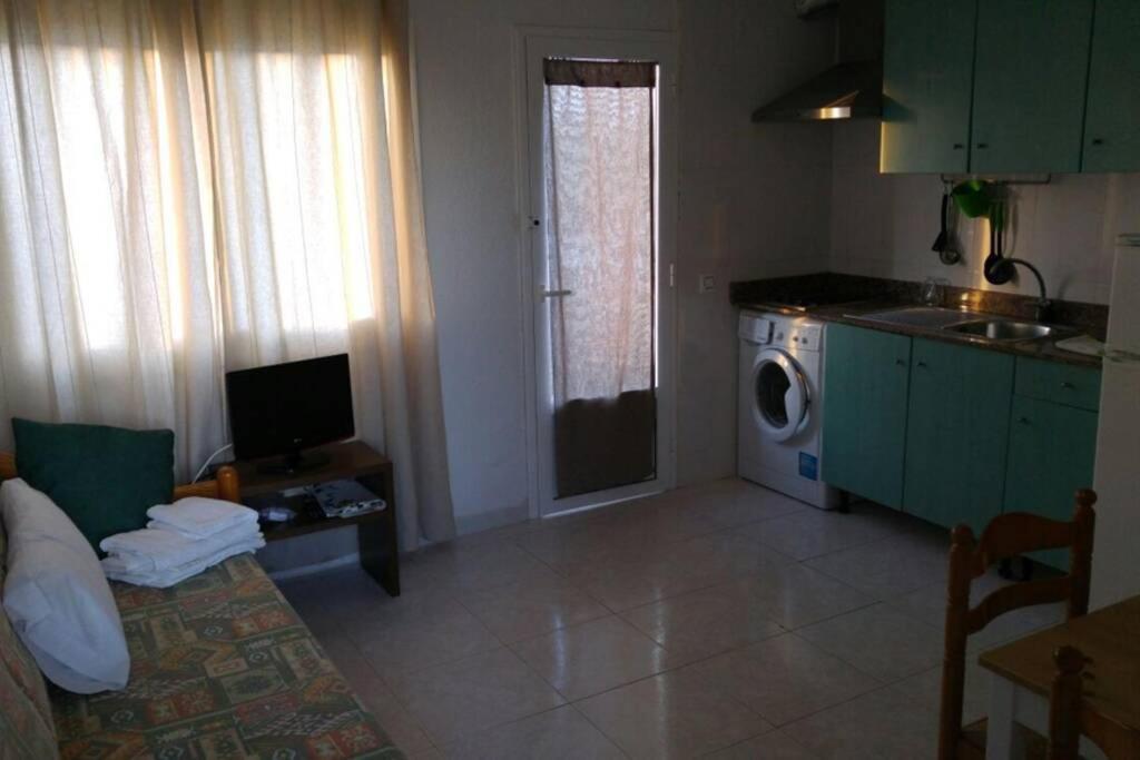 Tranquilo Apartamento Con Preciosa Cala En La Puerta 시우타데야 외부 사진