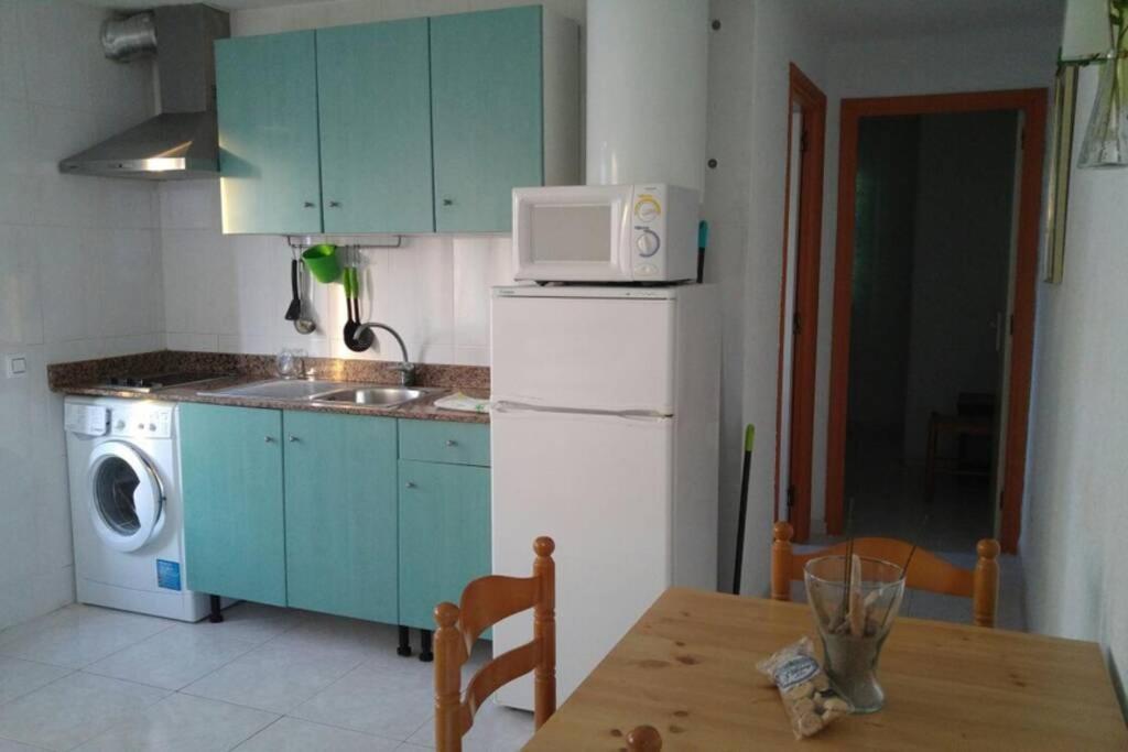 Tranquilo Apartamento Con Preciosa Cala En La Puerta 시우타데야 외부 사진