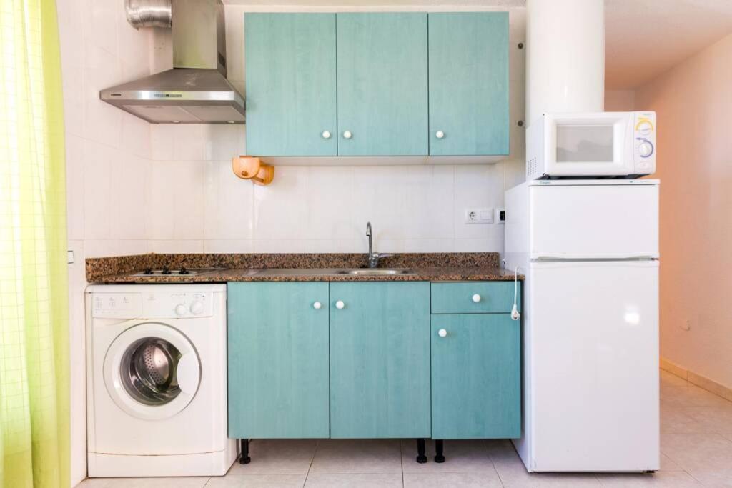 Tranquilo Apartamento Con Preciosa Cala En La Puerta 시우타데야 외부 사진